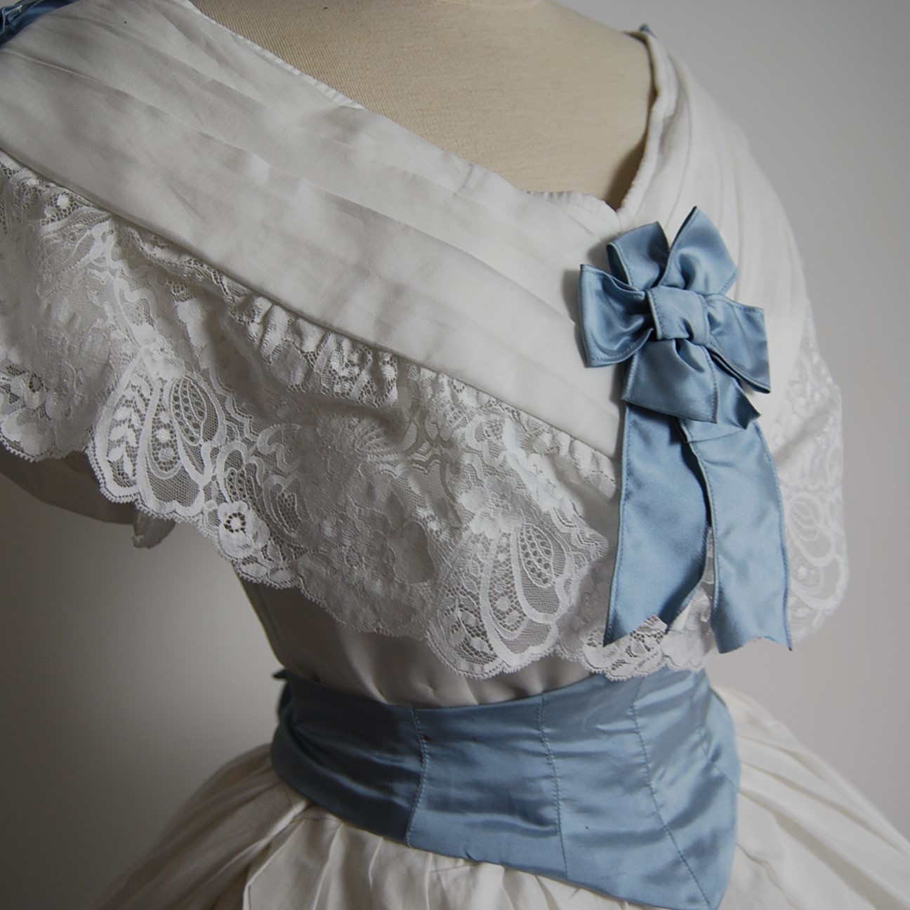 1860 ball gown